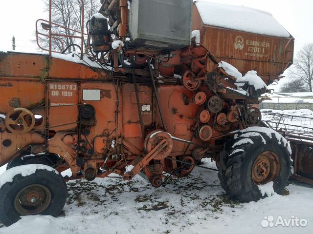 Комбайн Енисей Енисей-1200, 1991