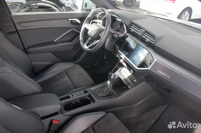 Audi Q3 2.0 AMT, 2019, 53 000 км