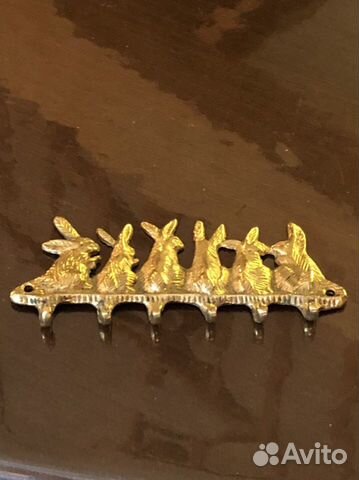 Вешалка настенная