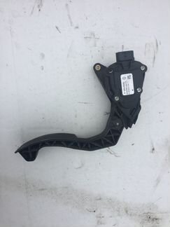 Рено логан 2 педаль газа