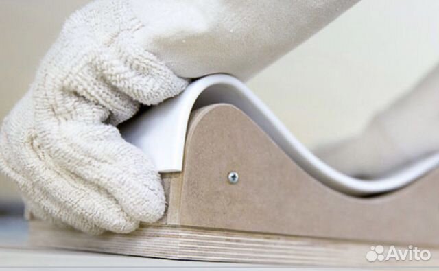 Специалист по акриловому камню