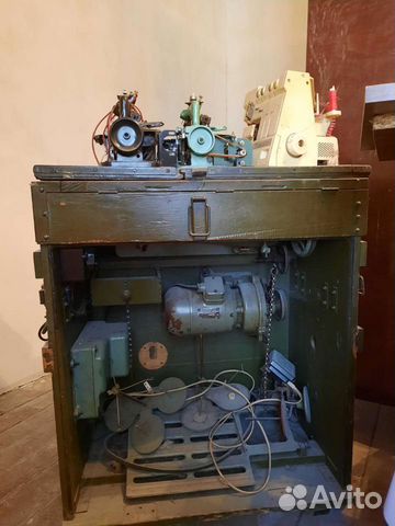 Машина швейная армейская 322