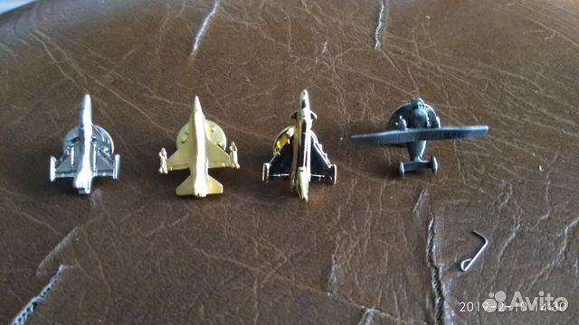 Значки самолёты