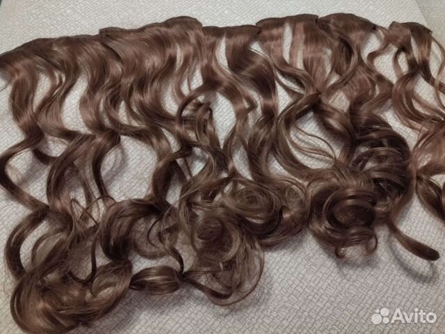 Пряди на заколках