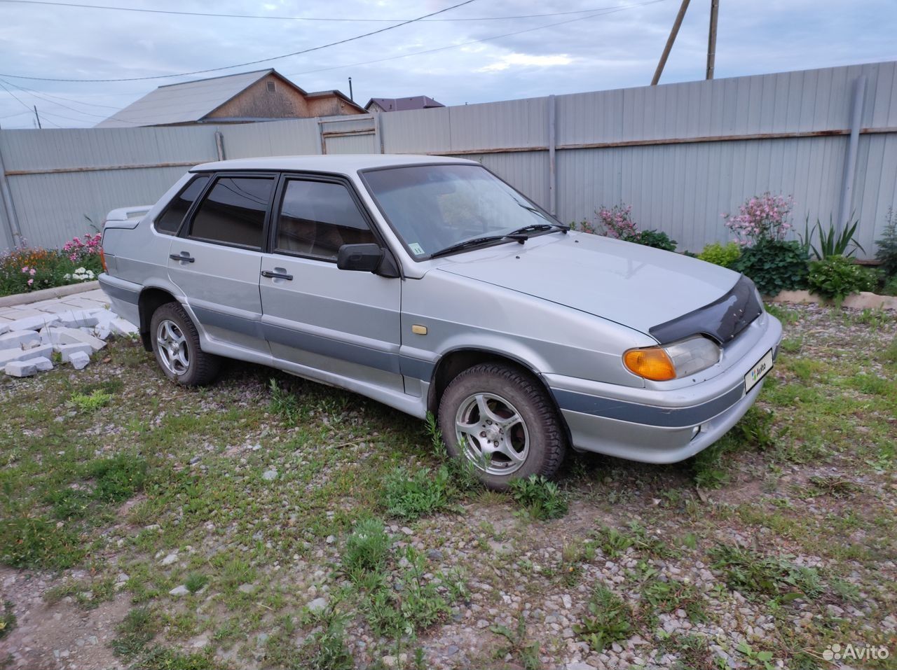 Авто каменск уральский в наличии. Ваз 2115 2000 белый цвет. Европа авто каменск. Автоинструктор каменск-уральский. Автоцентр каменск каменск-уральский.