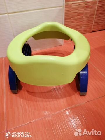 Горшок дорожный накладка на унитаз детская