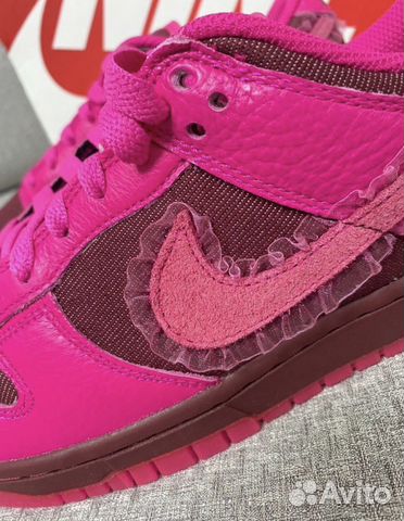 Nike Dunk Low Valentine’s Day