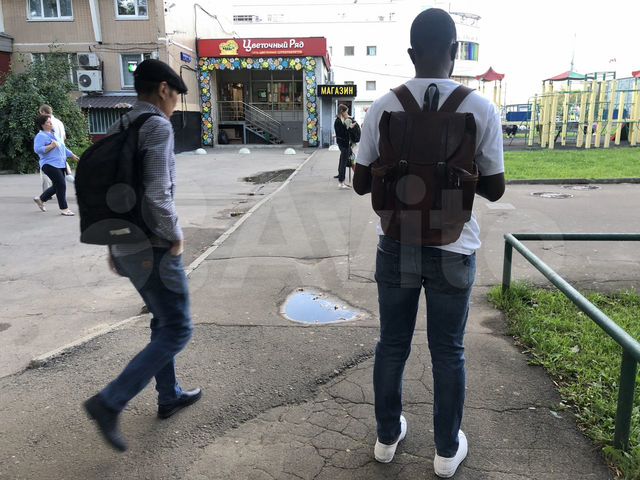 Торговая площадь, 18 м²