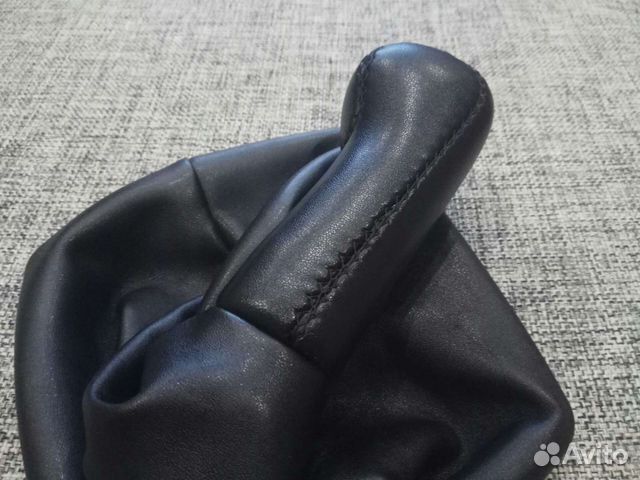 Ручка кпп,задний коврик,брызговик на приору