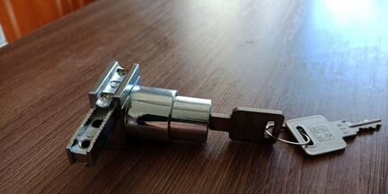 Мебельный замок