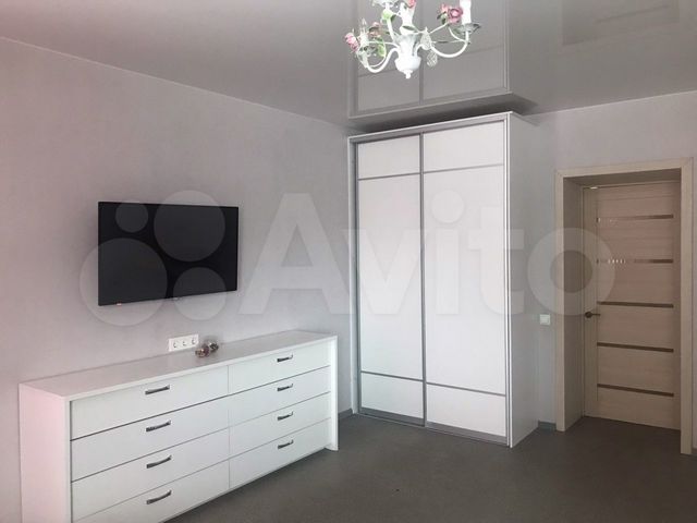 2-к. квартира, 75 м², 4/19 эт.