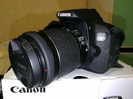 Canon EOS 700D