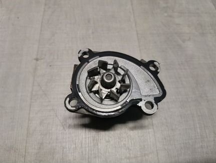 Насос водяной Помпа Nissan Tiida C11 1.6 HR16DE