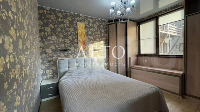 2-к. квартира, 60 м², 2/5 эт.