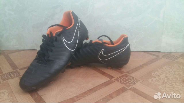 Продам бутсы Nike tiempo