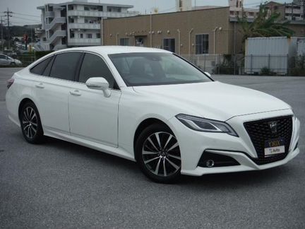 Toyota Crown, 2018