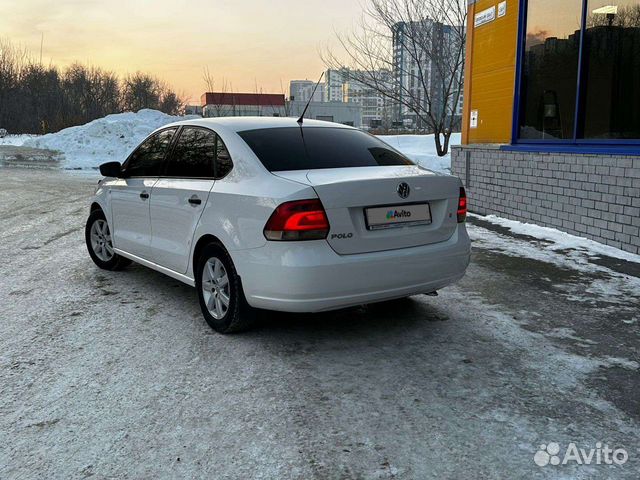 Volkswagen Polo 1.6 МТ, 2012, 292 000 км