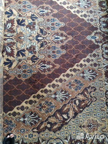 Ковер в отличном состоянии, натуральная шерсть