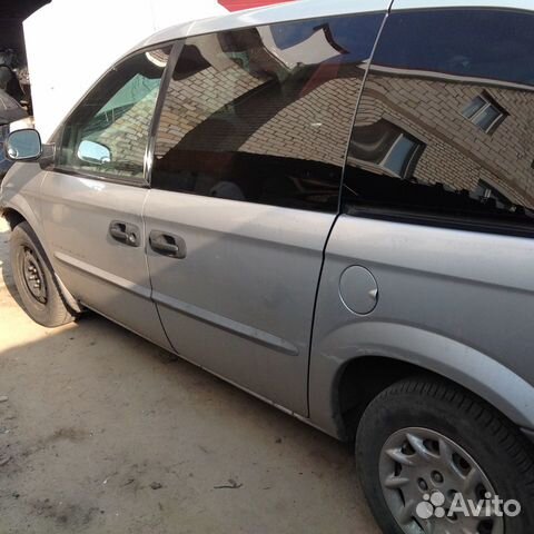 Запчасти на Chrysler Voyager Крайслер Вояжер 2001