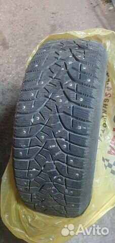 Bridgestone Blizzak Spike-02 205/55 R16