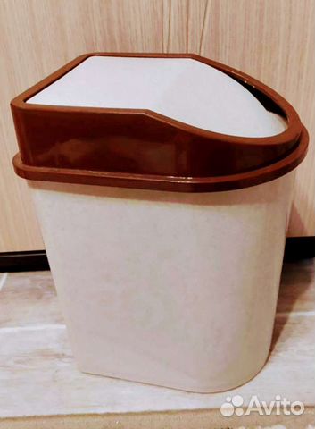 Мусорное ведро новое