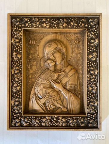 Резные иконы из дерева