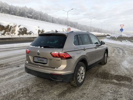 Volkswagen Tiguan 2.0 AMT, 2021, 7 600 км