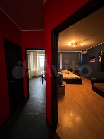 1-к. квартира, 52 м², 2/10 эт.