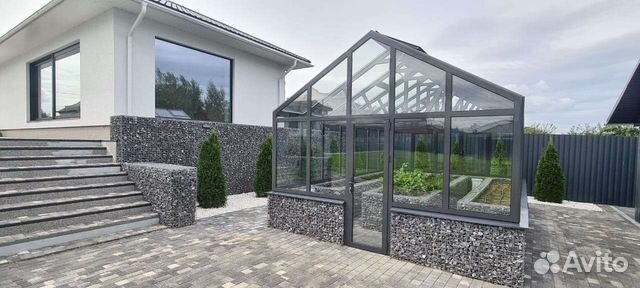 Стеклянная теплица