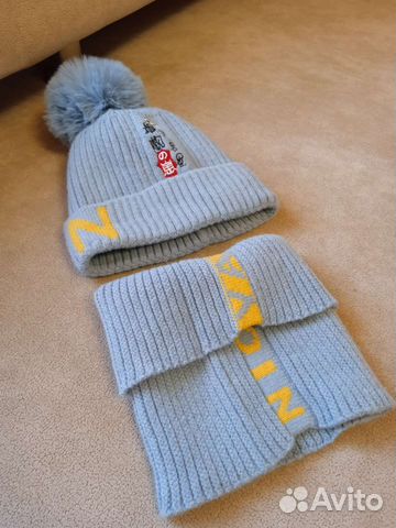 Новый комплект шапка и шарф