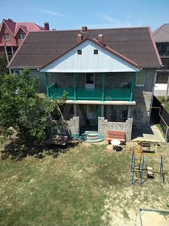 Дом 220 м² на участке 10 сот.