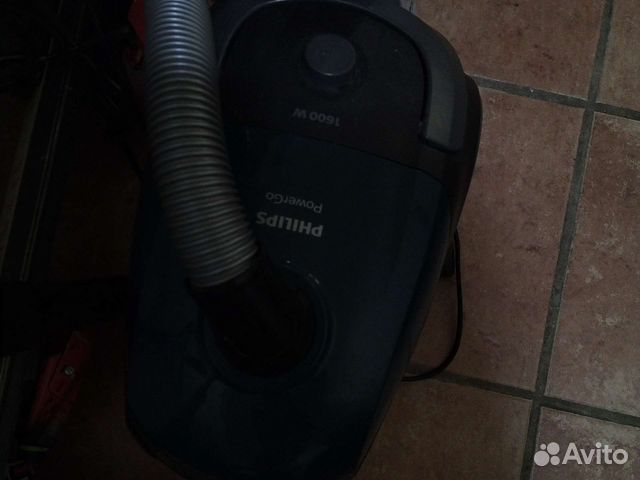 Пылесос Philips 1600w
