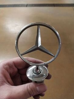 Значок мерседес в капот