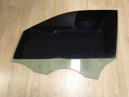 Стекло передней левой двери W166 X166 166 GL ML GL