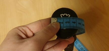 Зимнии сапожки хорошего качества, с нескользящей п