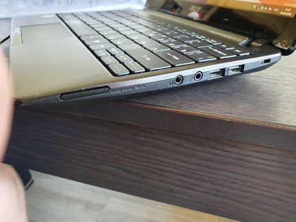 Ноутбук Acer Aspire One 722-c68kk