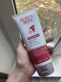 Гель для умывания Burt’s Bees