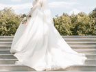 Свадебное платье со шлейфом объявление продам