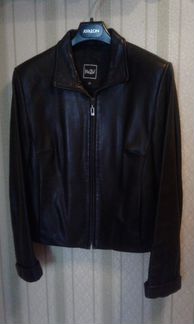 Кожанная весенняя куртка короткая