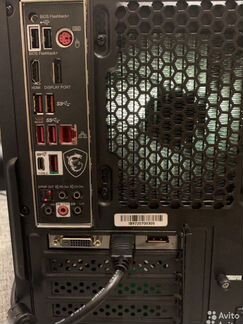 Игровой компьютер с водяным охлаждением