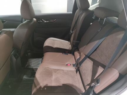 Nissan X-Trail 2.5 CVT, 2020