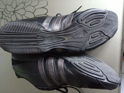Кроссовки Adidas