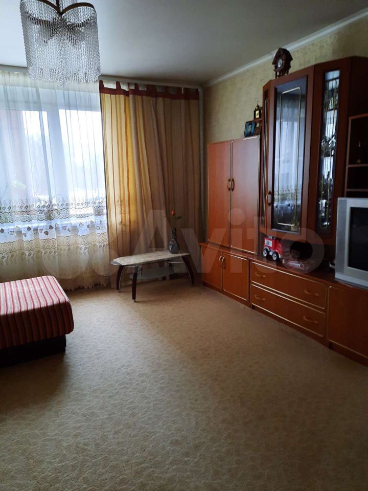 4-к квартира, 78 м², 1/9 эт.