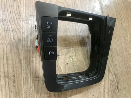 Накладка центральной консоли VW Passat B6