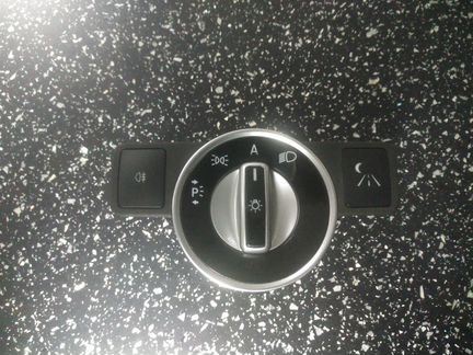 Включатель света на Мерседес - A2129057000