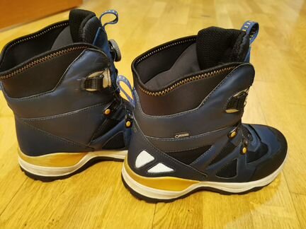 Продаю зимние сапоги для мальчика р.37