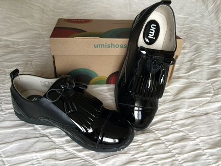 Новые кожаные полуботинки Umi для девочки