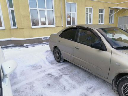 Nissan Almera Classic 1.6 МТ, 2008, 163 500 км