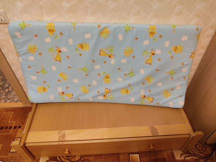 Детская кроватка с маятником 120-60 см + матрас