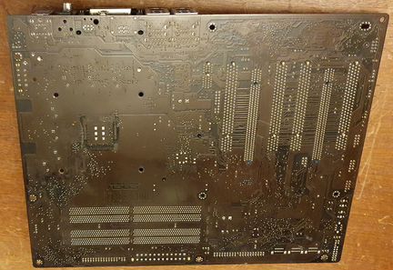 Неисправная Asus Commando LGA775